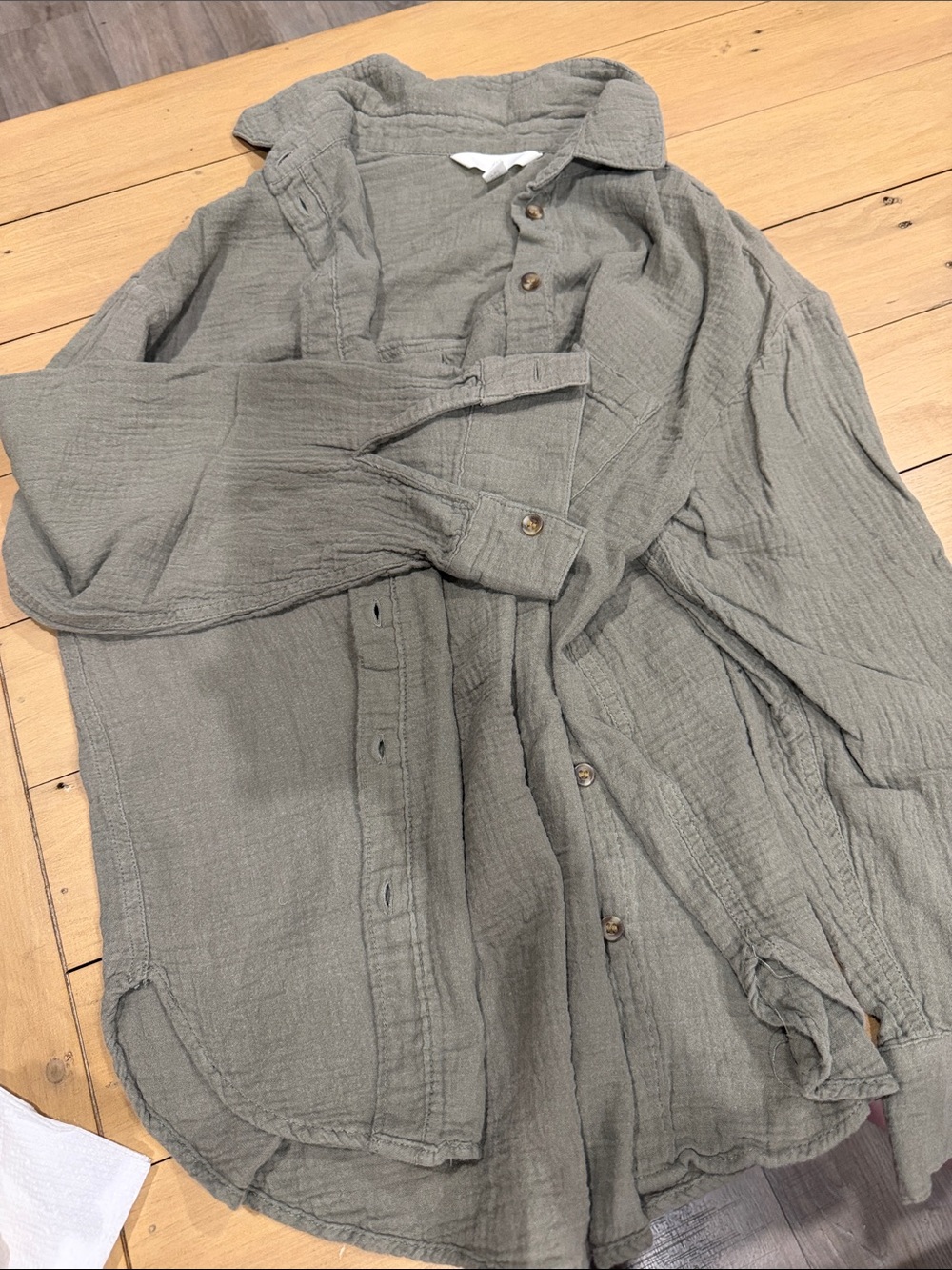 Light Olive Green Women’s Textured Button-Up Shirt Jacket